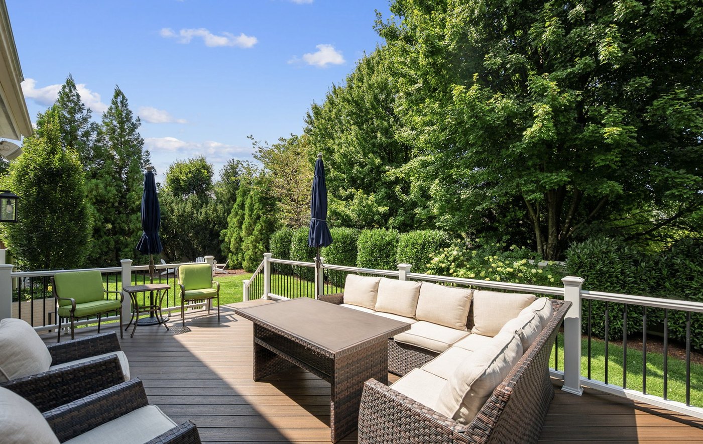 Large deck overlooking the yard