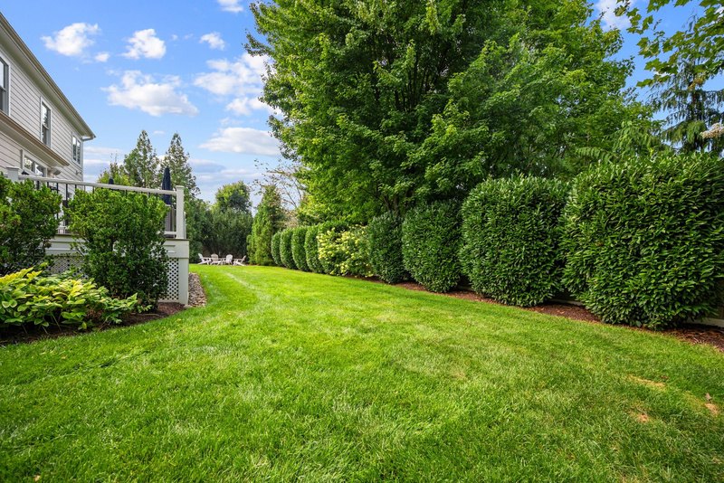 Expansive level, private yard